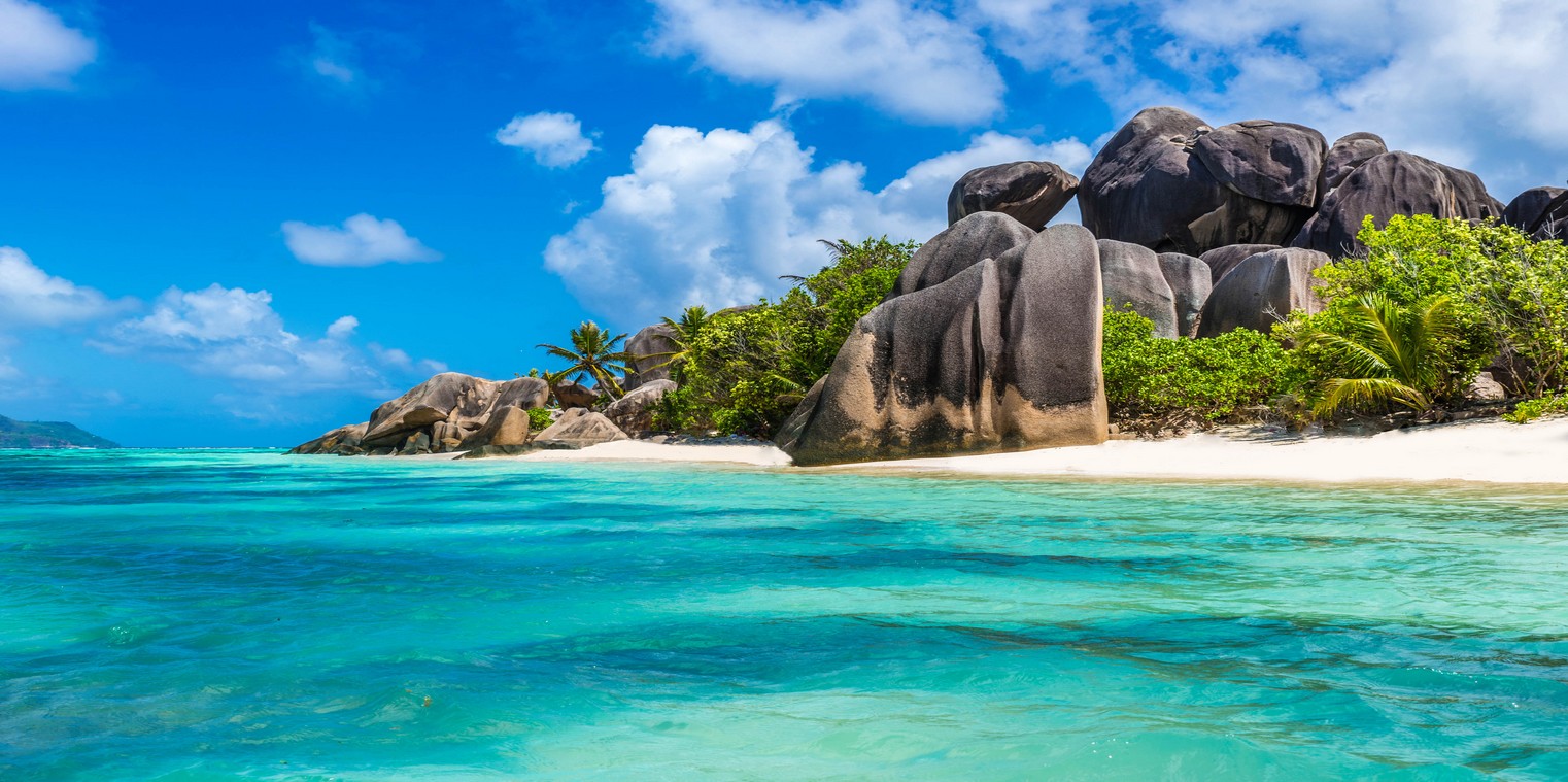 Playa granítica de las seychelles